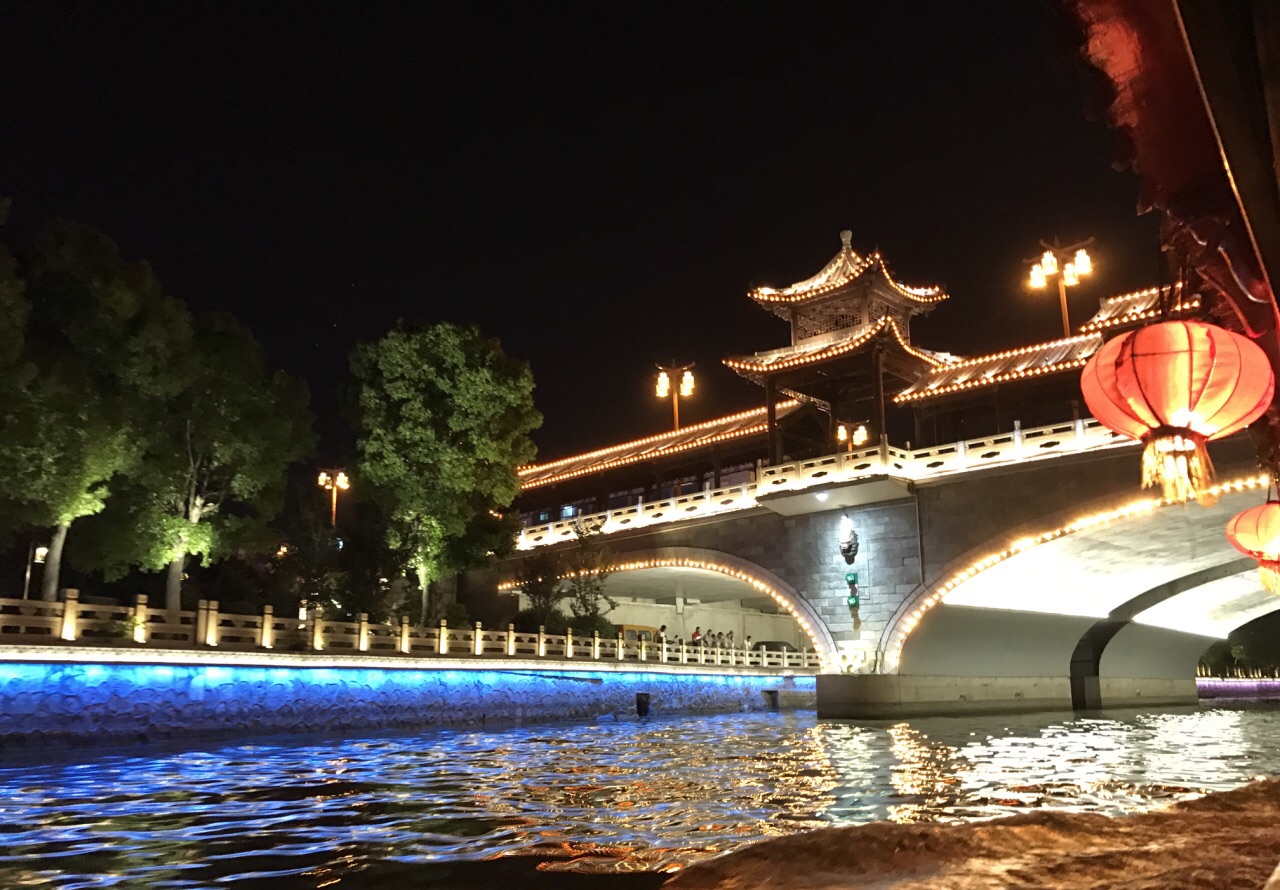  五月烟雨蒙蒙唱扬州,古运河夜景