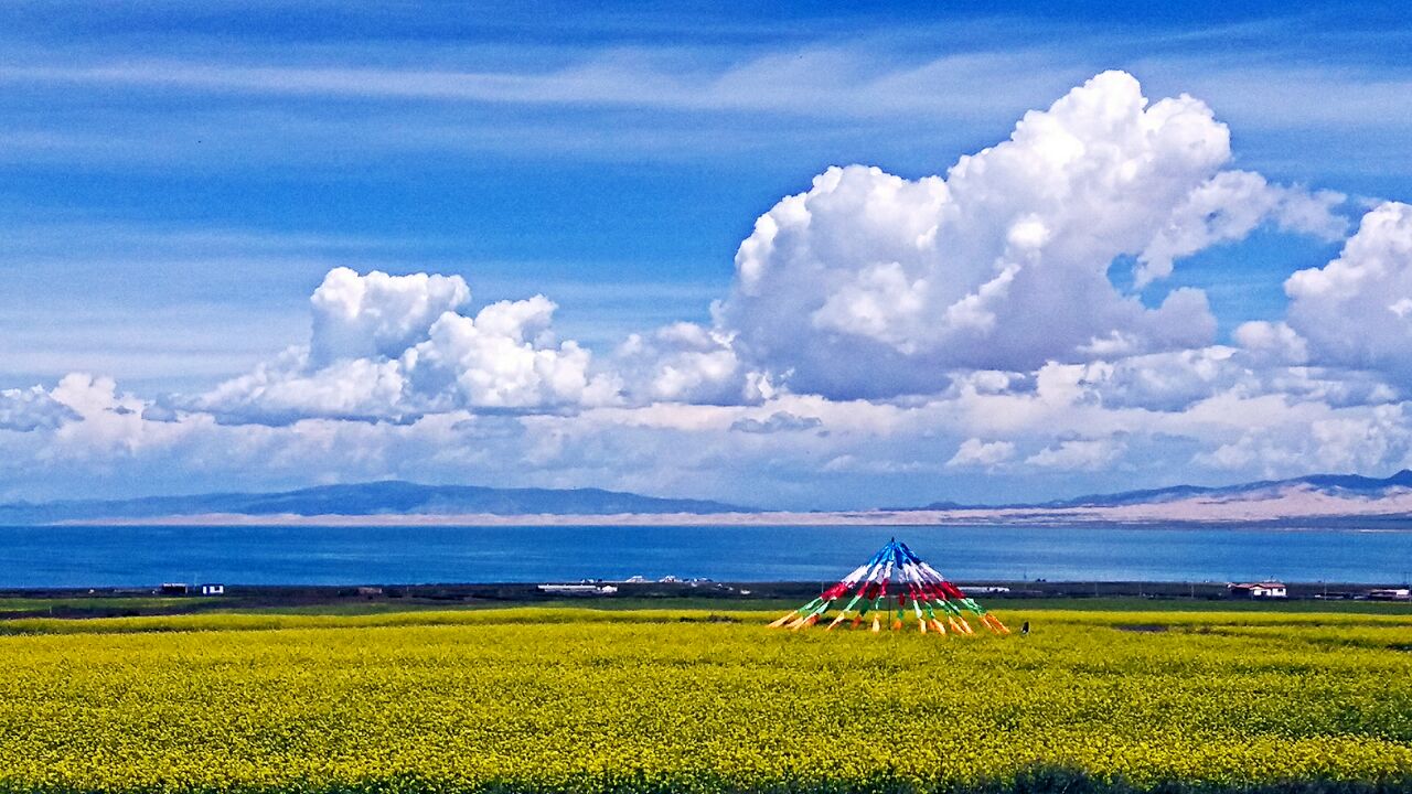 青海湖二郎剑景区