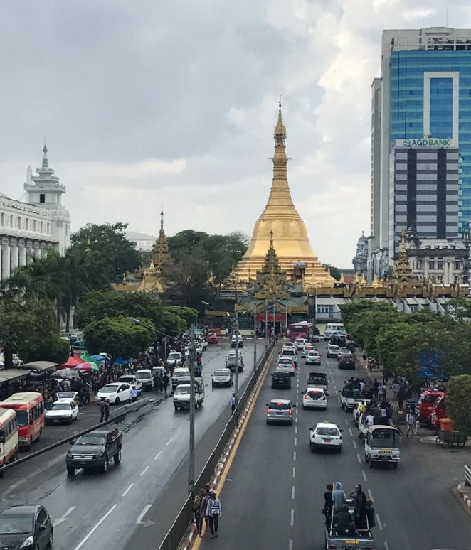 【携程攻略】仰光苏雷塔景点,司雷宝塔位于仰光的市中心,kyauktada镇