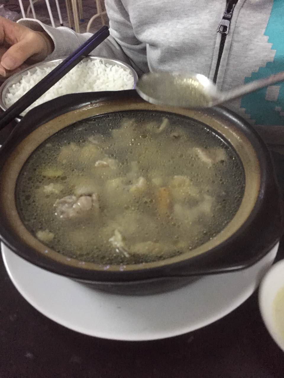 整天吃,味道几好,几好吃,最喜欢沙姜鸡汤饭 2017-03-21有用 0)