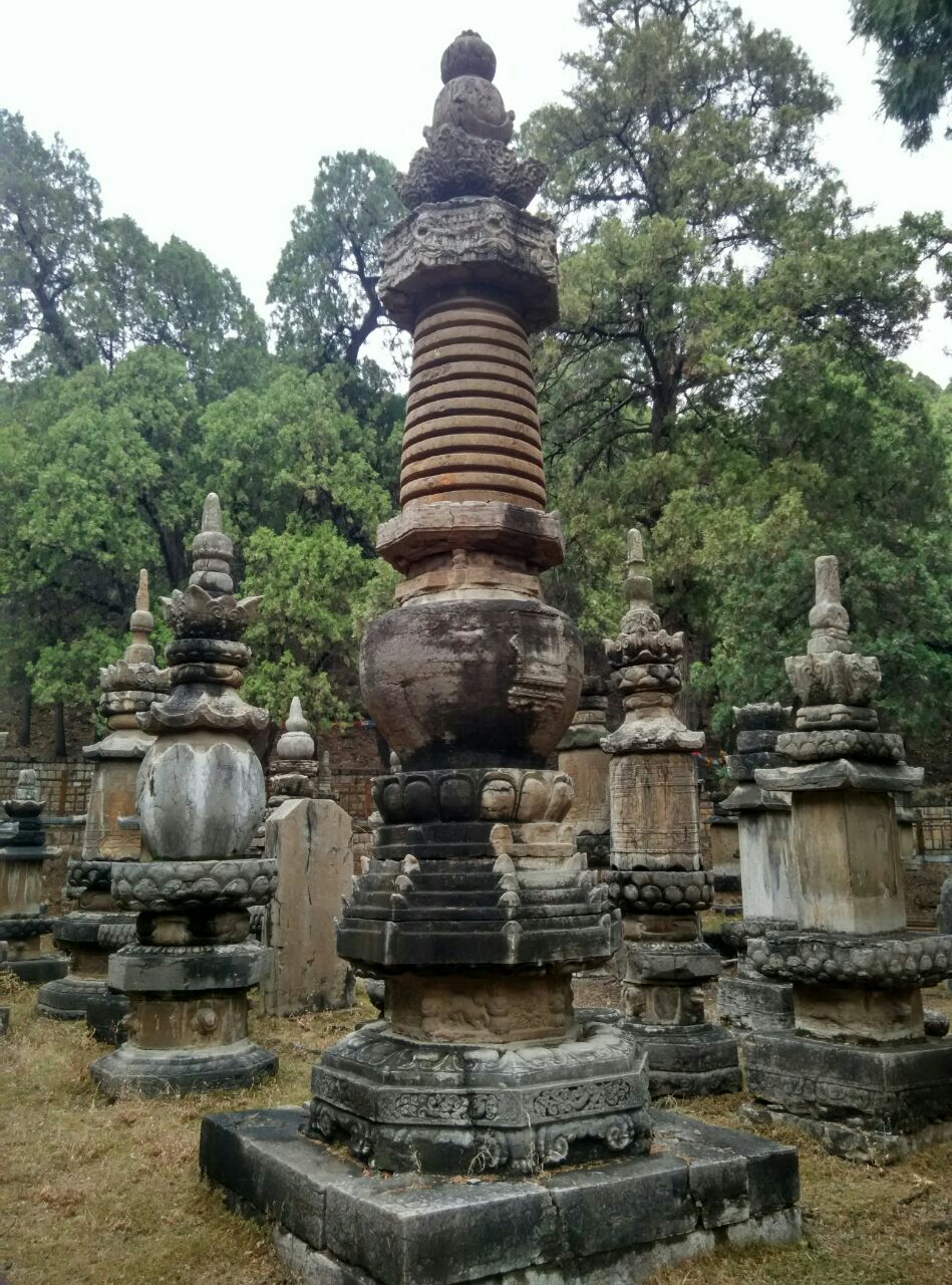 灵岩寺