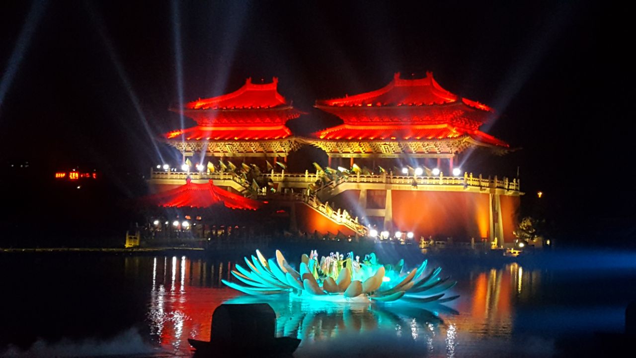 清明上河园