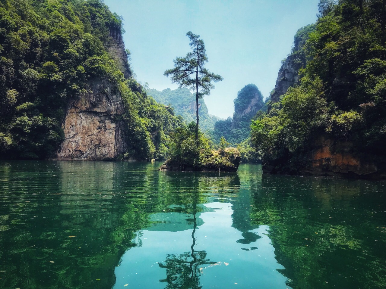 宝峰湖景区旅游景点攻略图