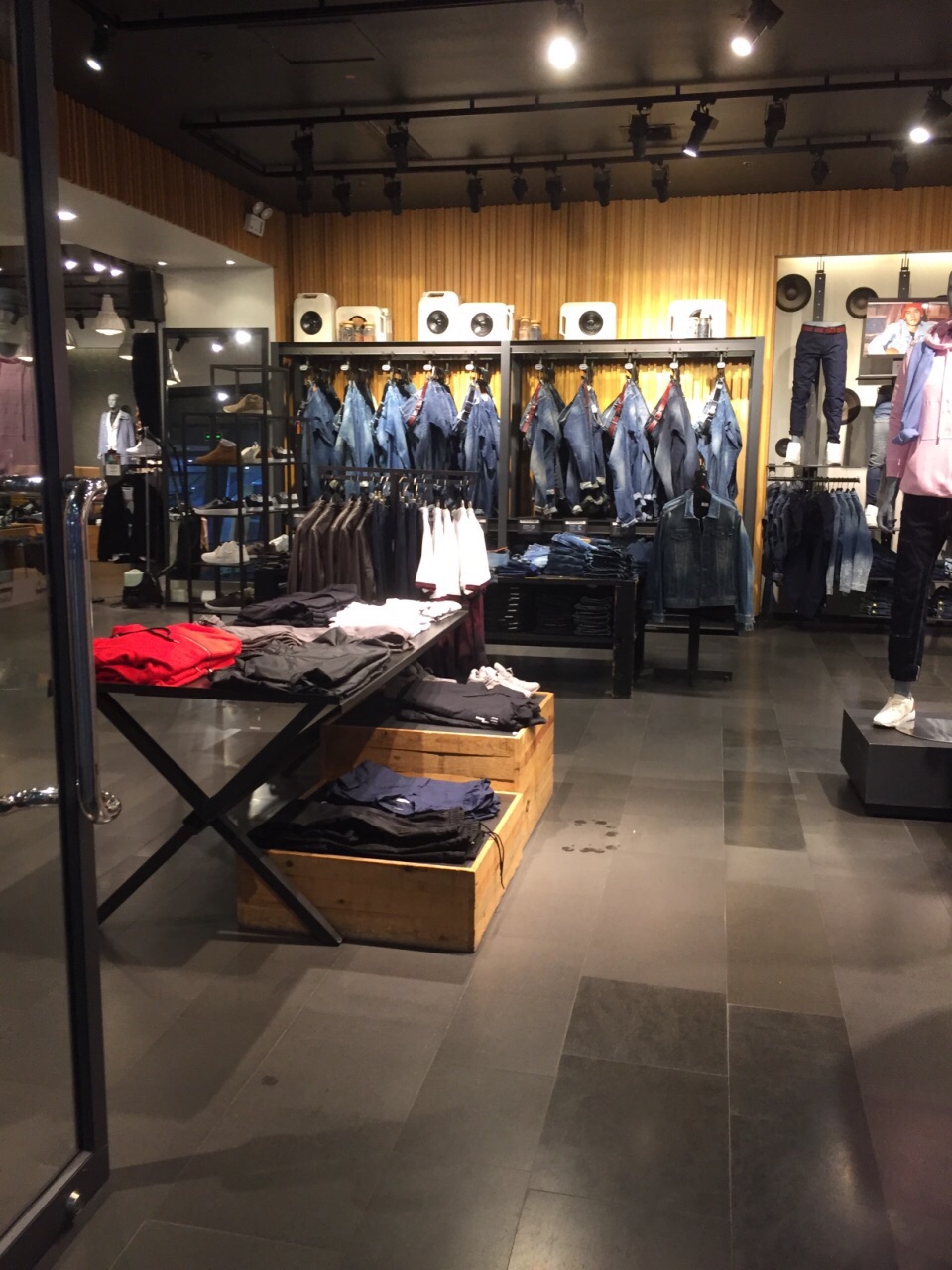 jack&jones(万达广场周浦店)