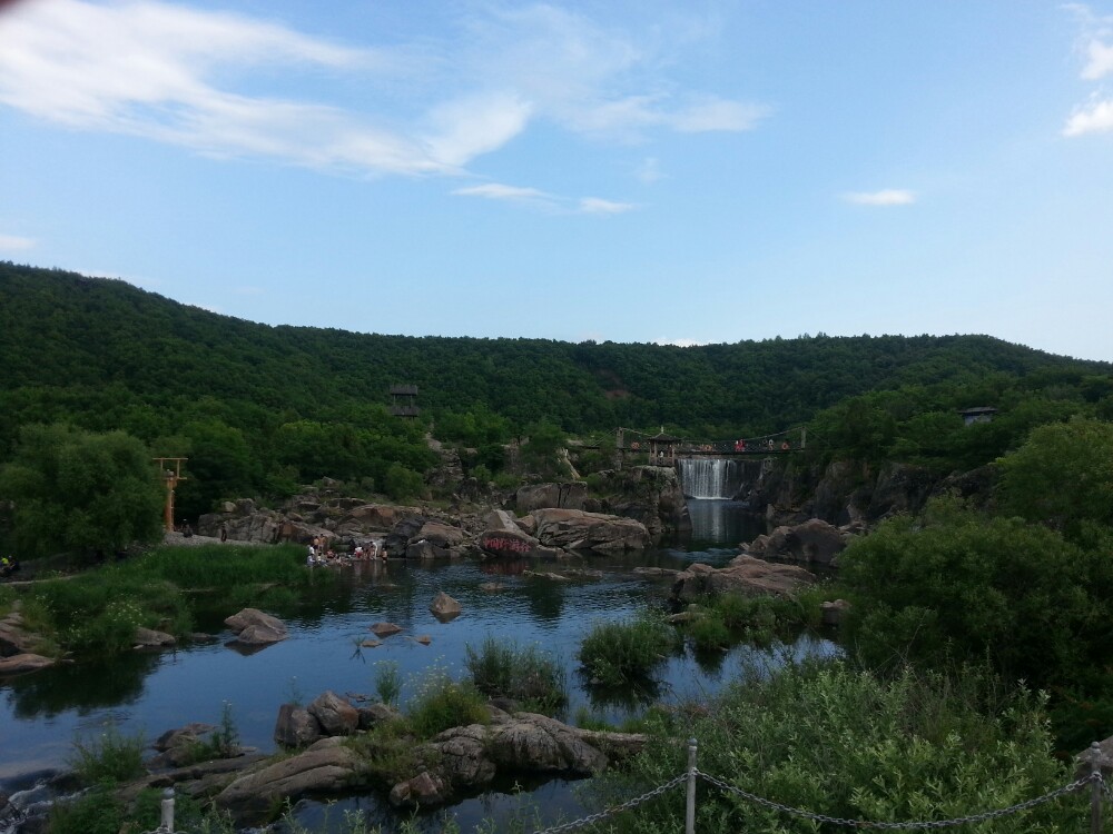 东京城到镜泊湖的客车都什么时间有。在哪能做