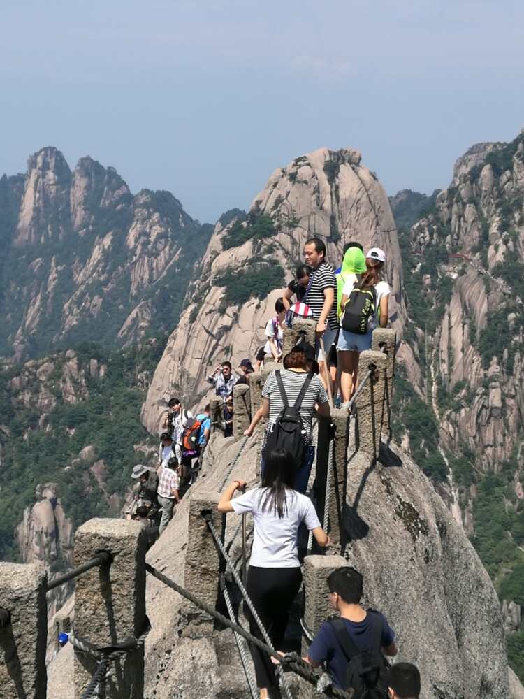 《黄山》邮票,方寸之地尽显黄山风景中最富魅力的八处