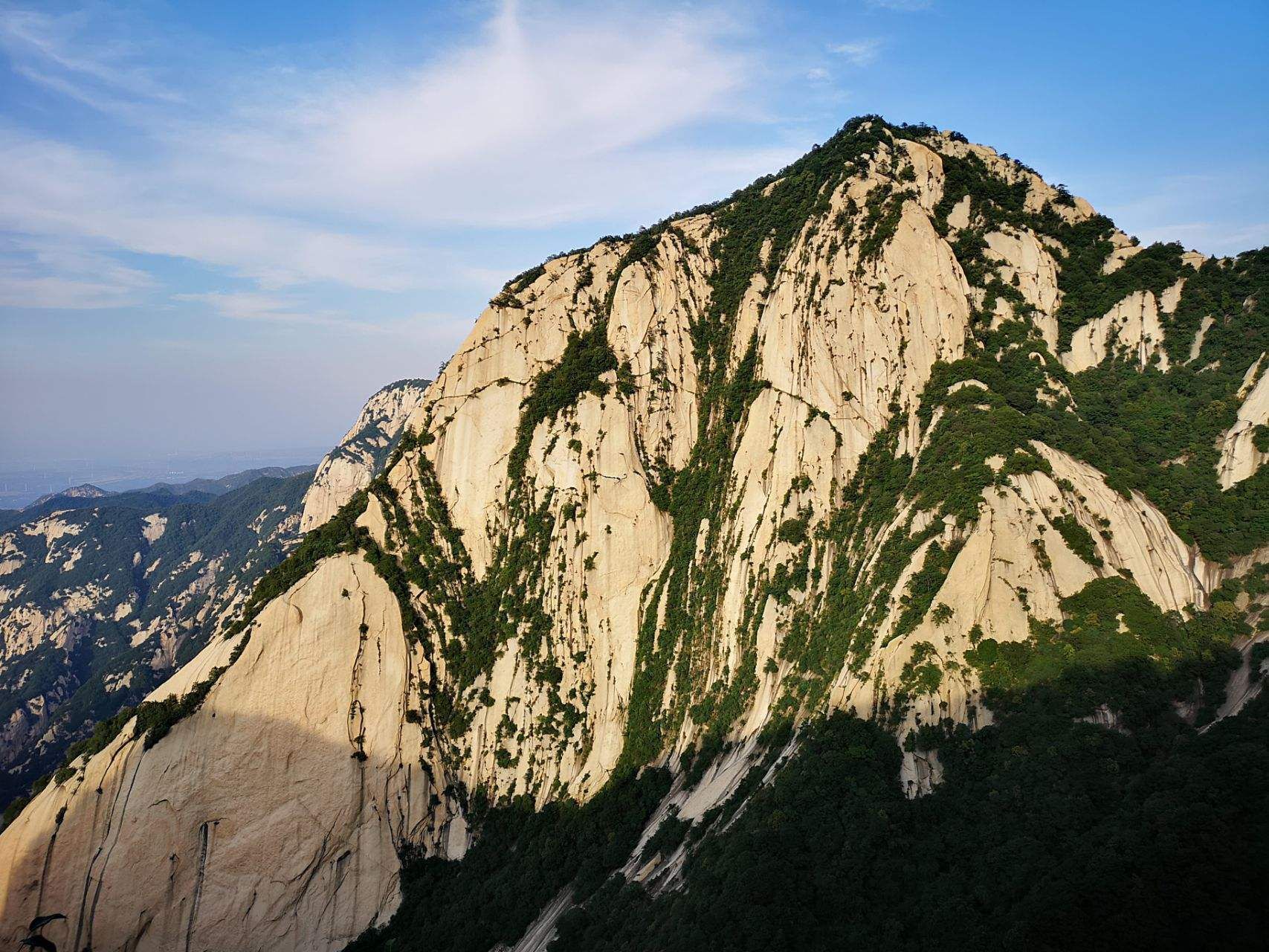 华岳仙掌