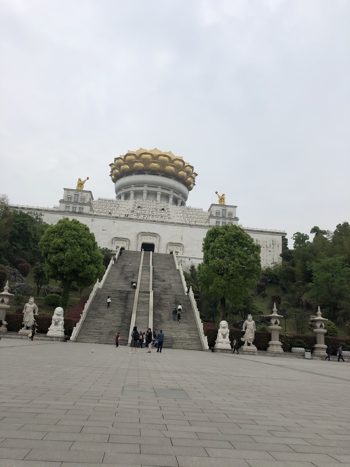 大香林·兜率天景区