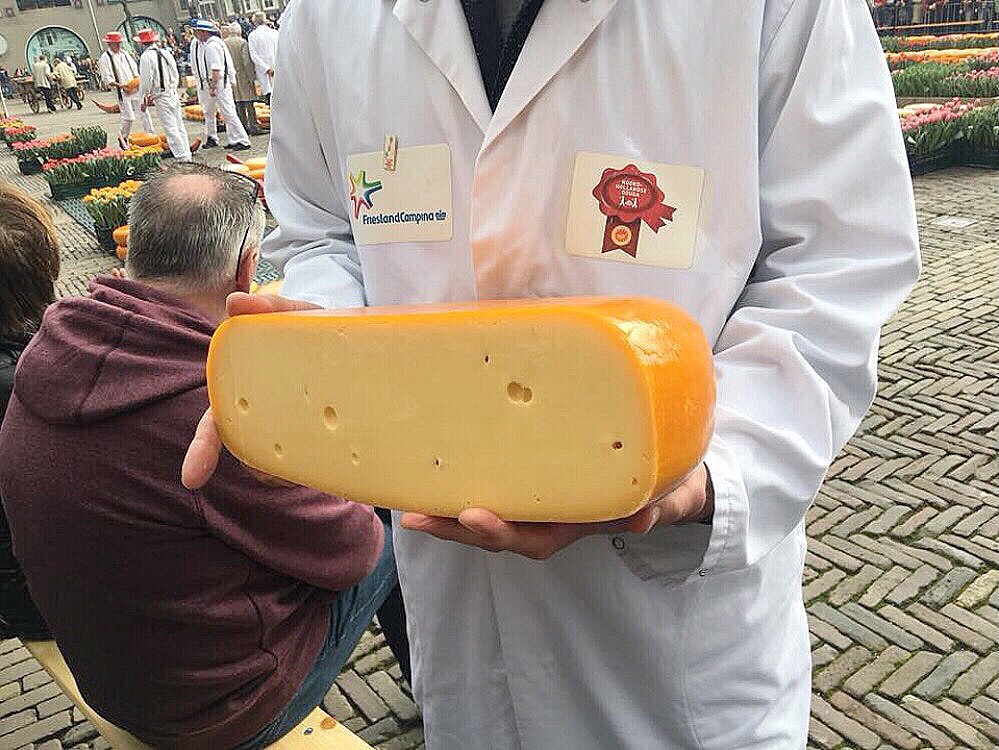 阿克马乳酪市场