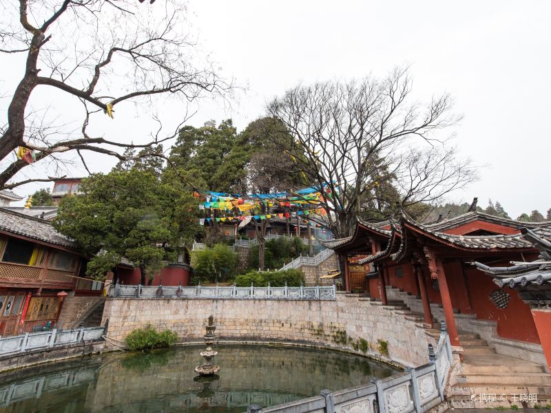 白马龙潭寺