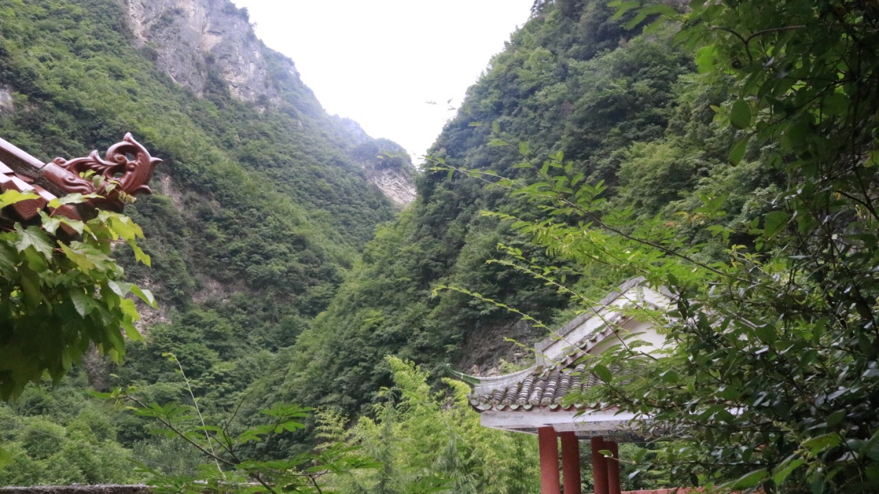 鱼泉山风景区