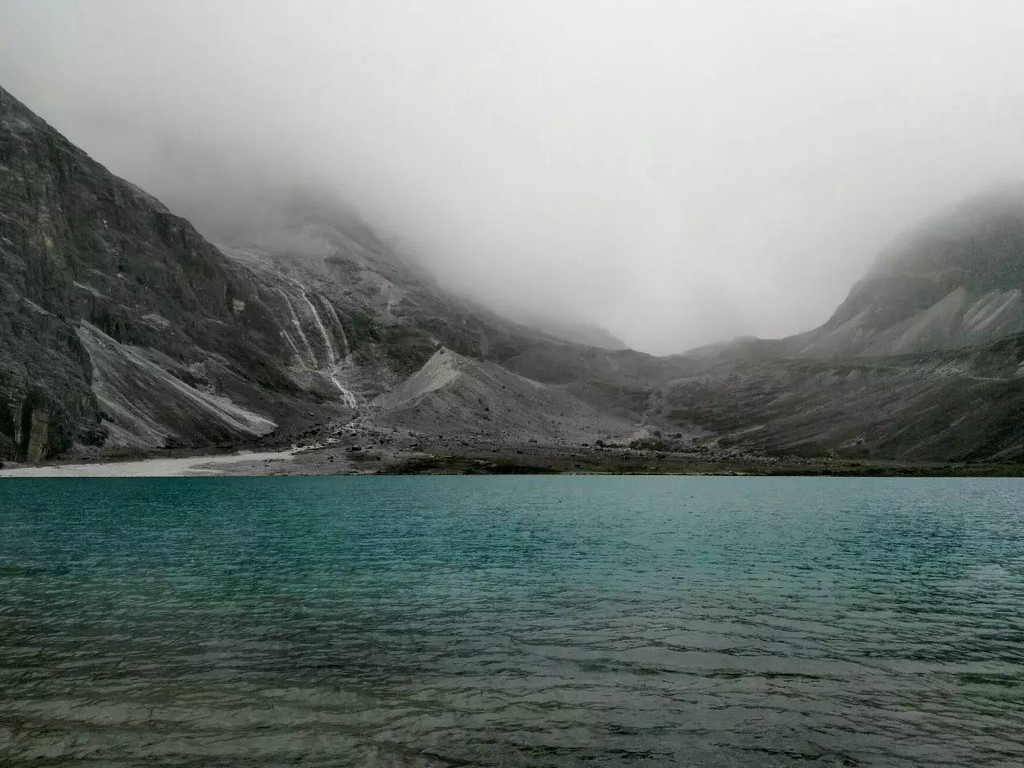 任你去山高水远