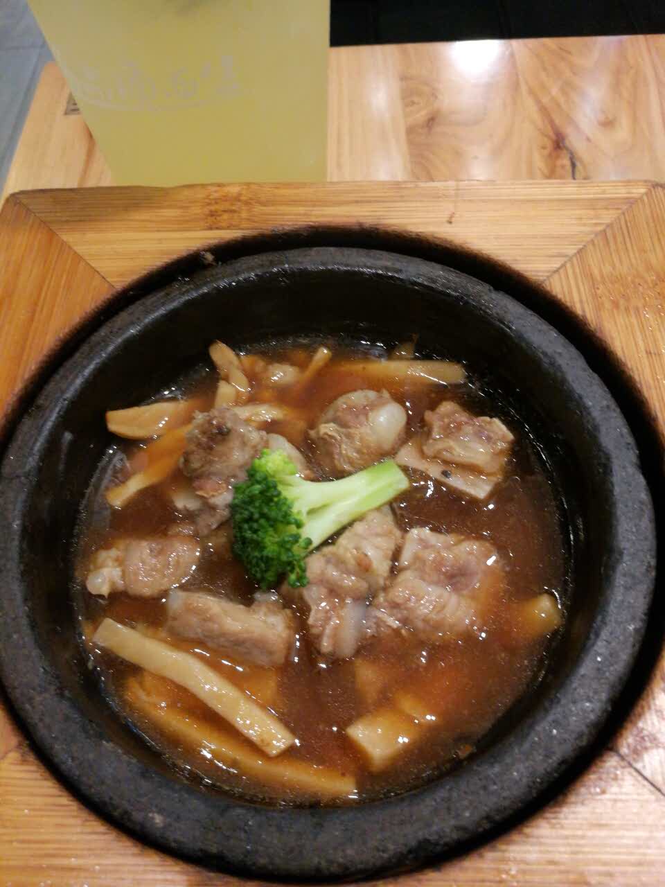 美颐美鲍汁排骨饭(缤果空间店)
