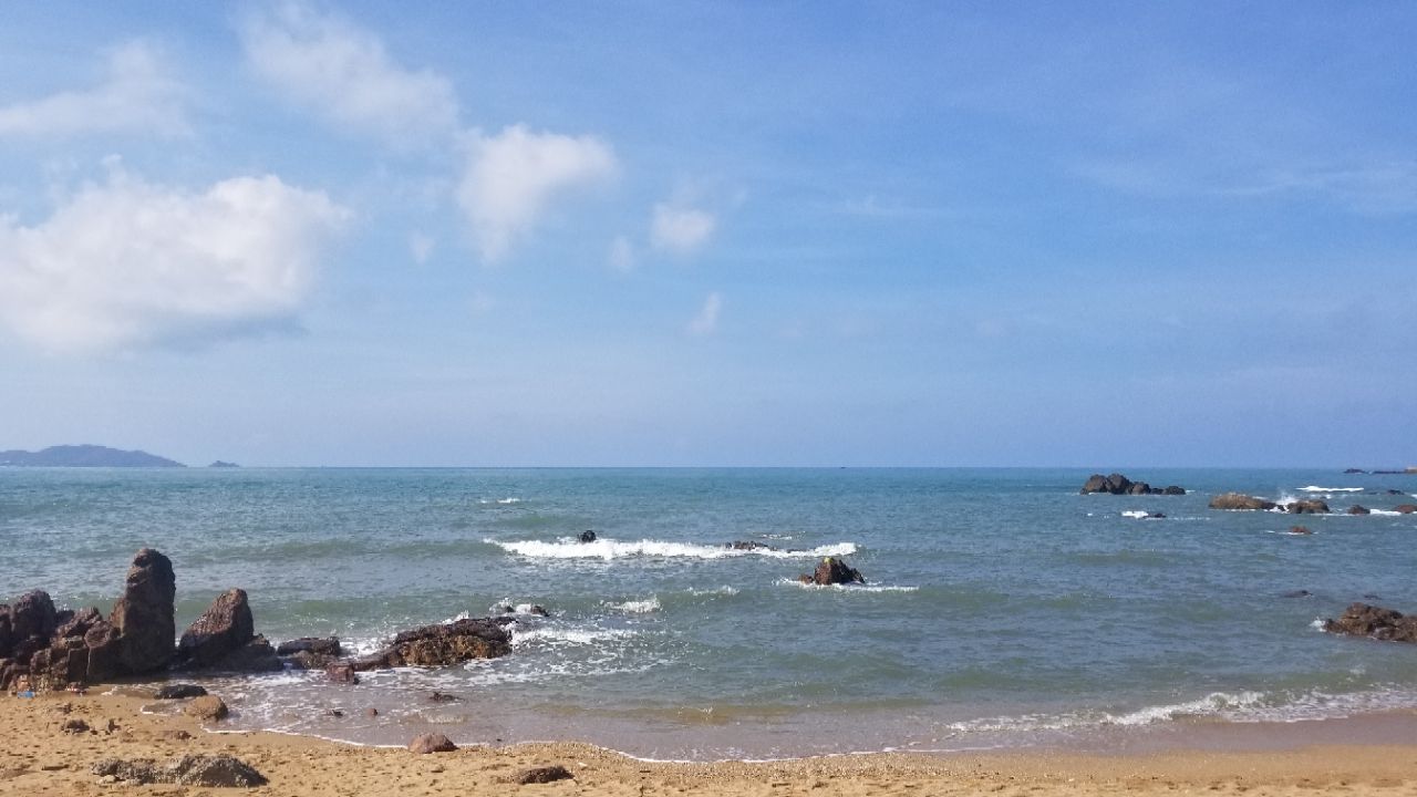 【携程攻略】三亚天涯海角景点, 景区海湾沙滩上大小