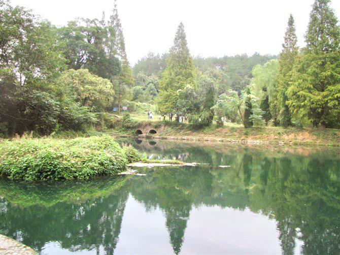 当阳玉泉寺风景区青龙洞