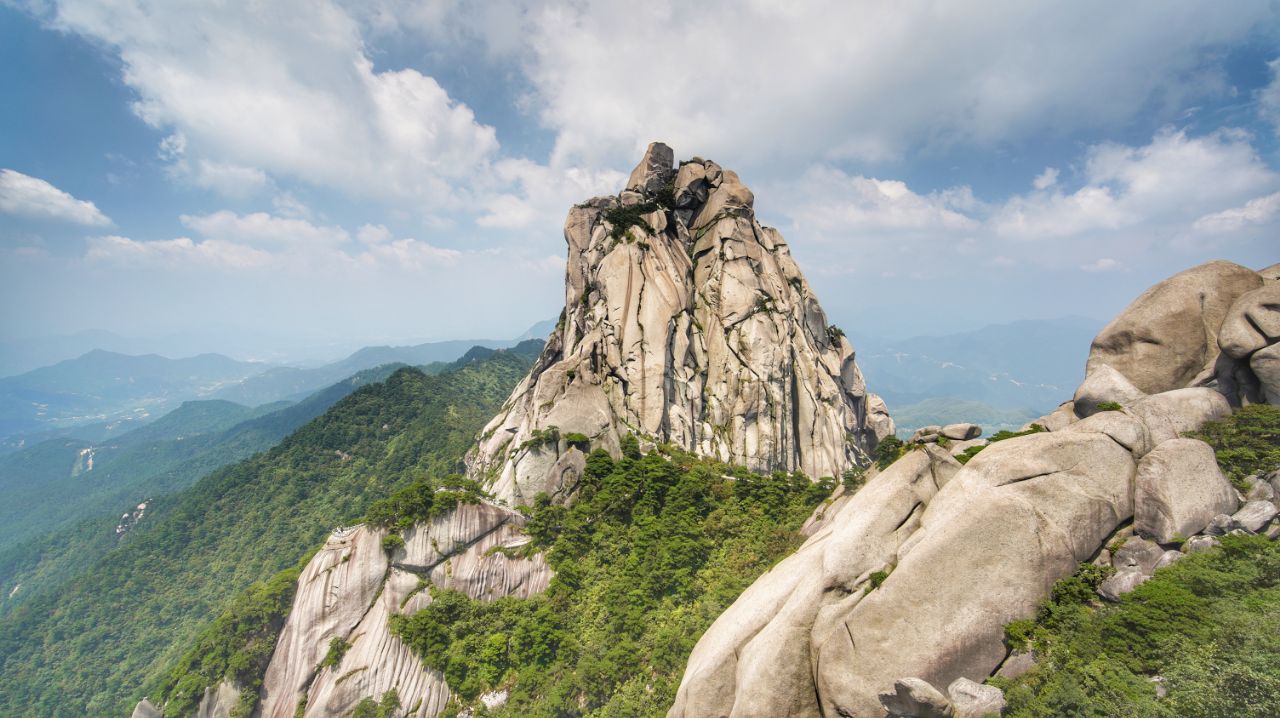 天柱山