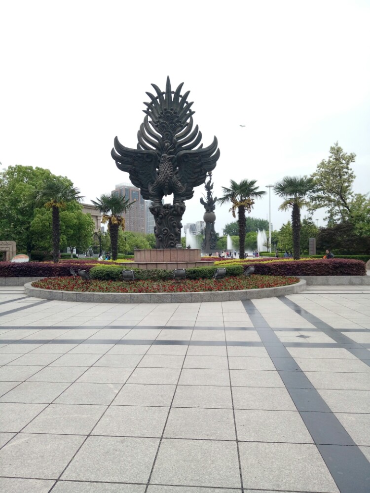 芜湖鸠兹广场好玩吗,芜湖鸠兹广场景点怎么样_点评