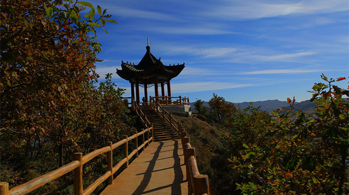 金山风景区是金山屯区为了大力发展旅游产业,拉动地区经济发展而建设