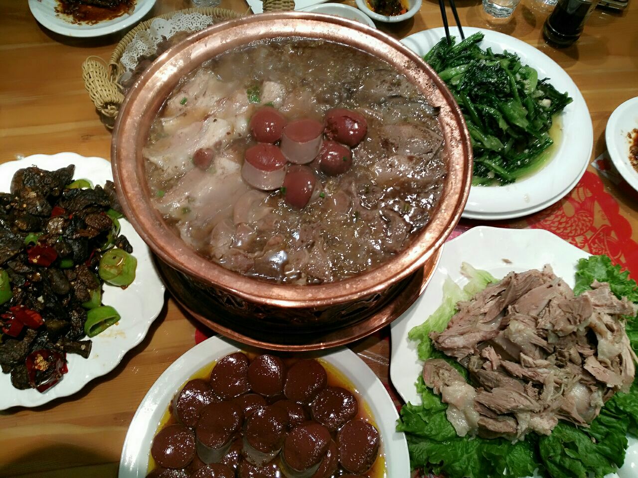 老韩杀猪菜(八中店)