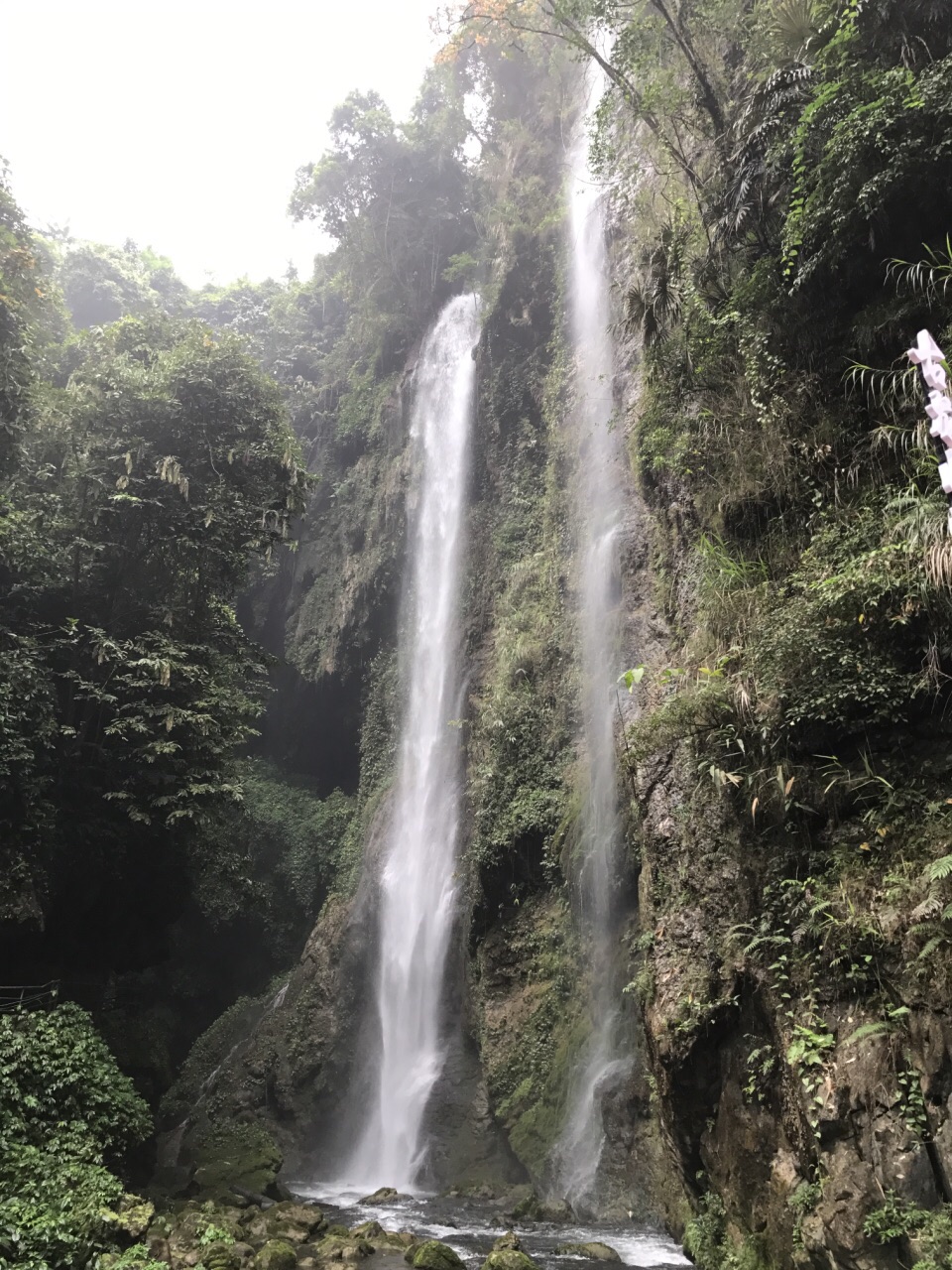 古龙山峡谷群