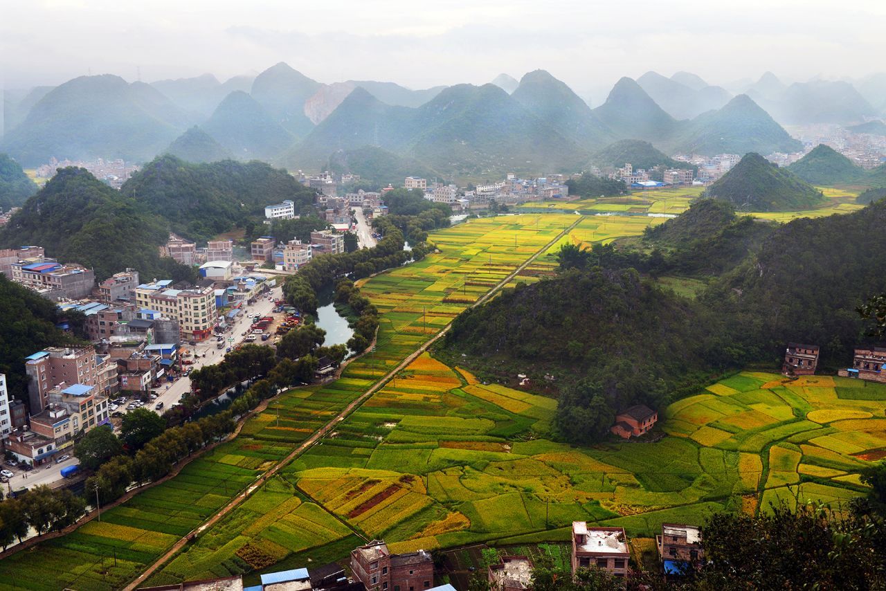 广南八宝风景区