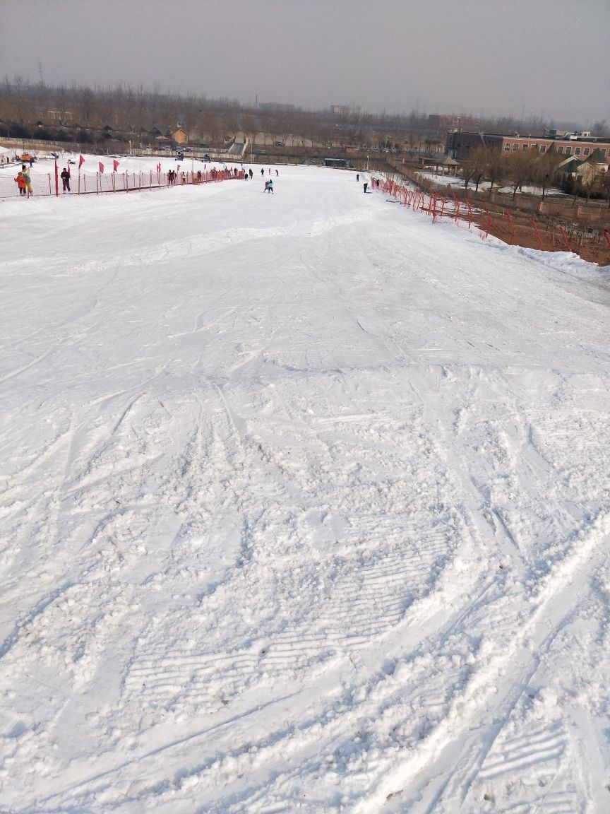 蓝调庄园滑雪场