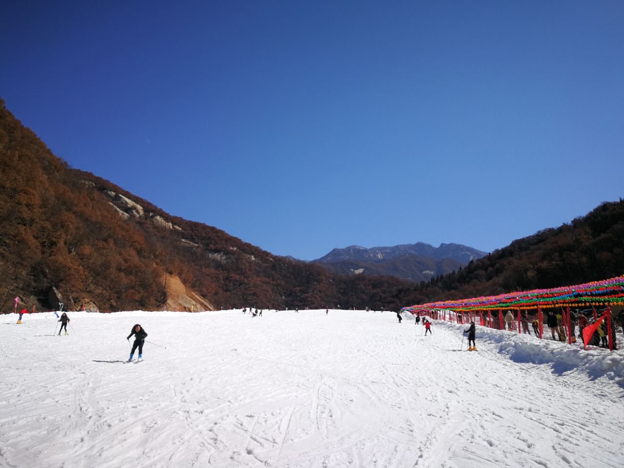 洛宁神灵寨滑雪场好玩吗,洛宁神灵寨滑雪场景点怎么样_点评_评价