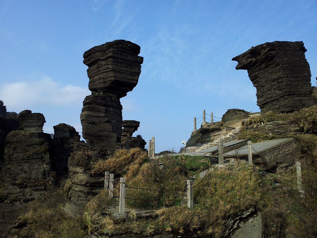 【携程攻略】铜仁蘑菇石景点,梵净山蘑菇石是贵州标志