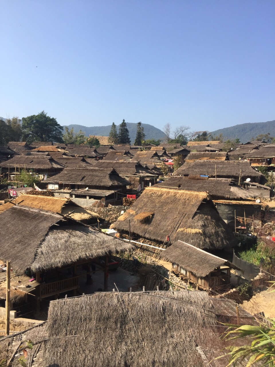 翁丁佤族原始群居村落