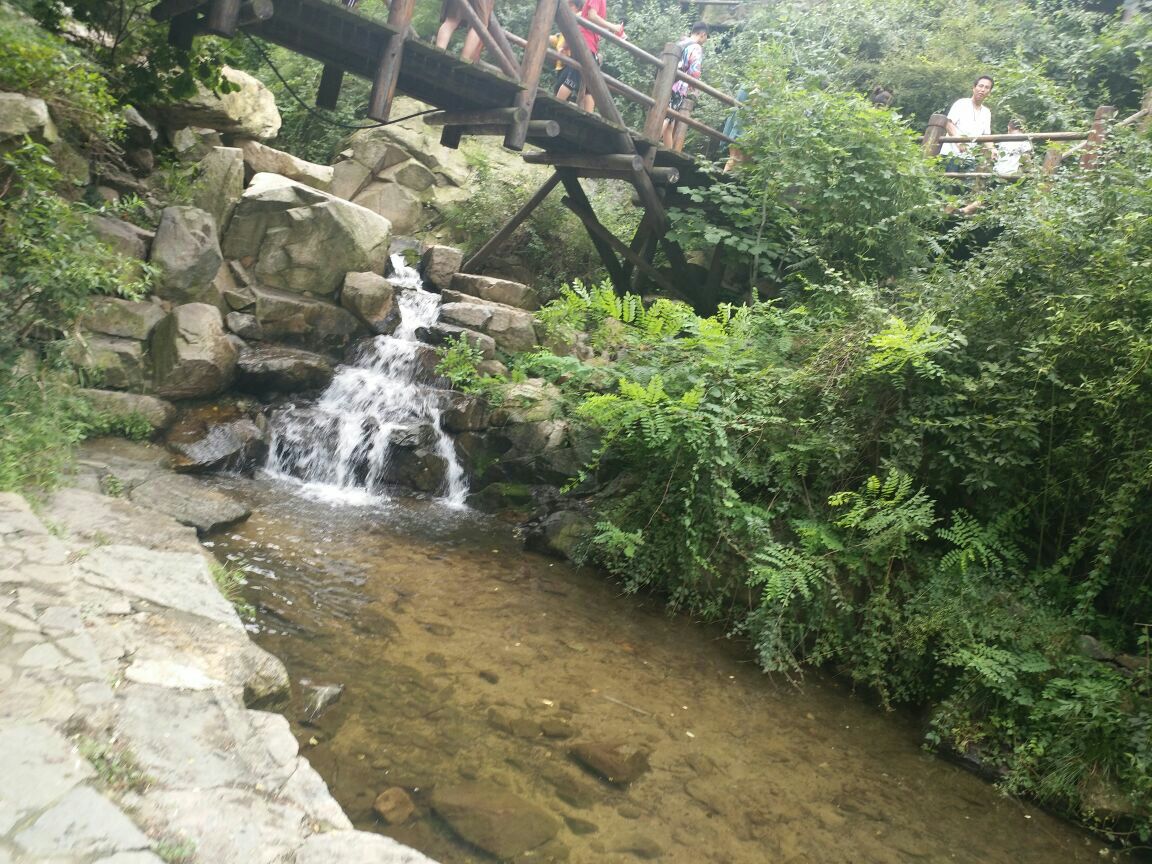 九如山瀑布群风景区