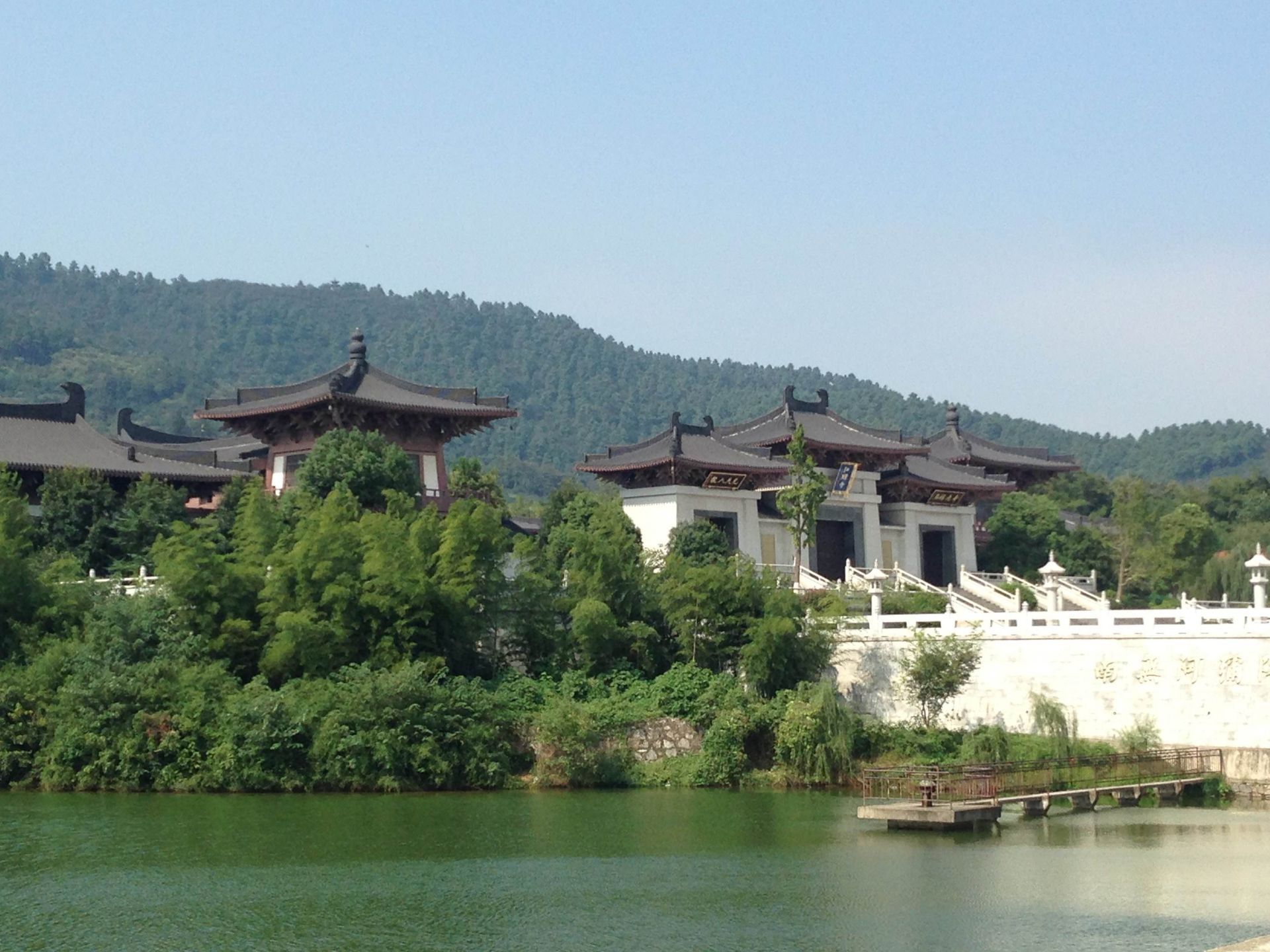 【携程攻略】宣城敬亭山景点,敬亭山山势呈西南——