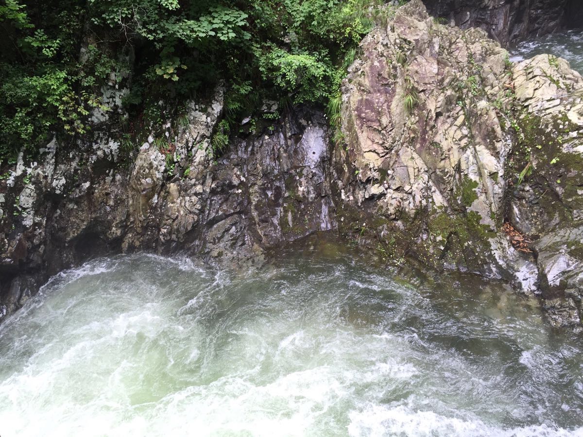 大石湖风景区