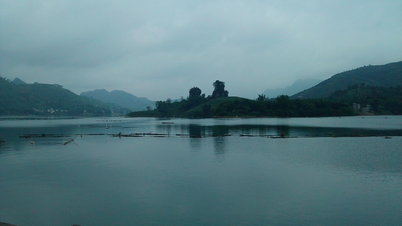 赐福湖