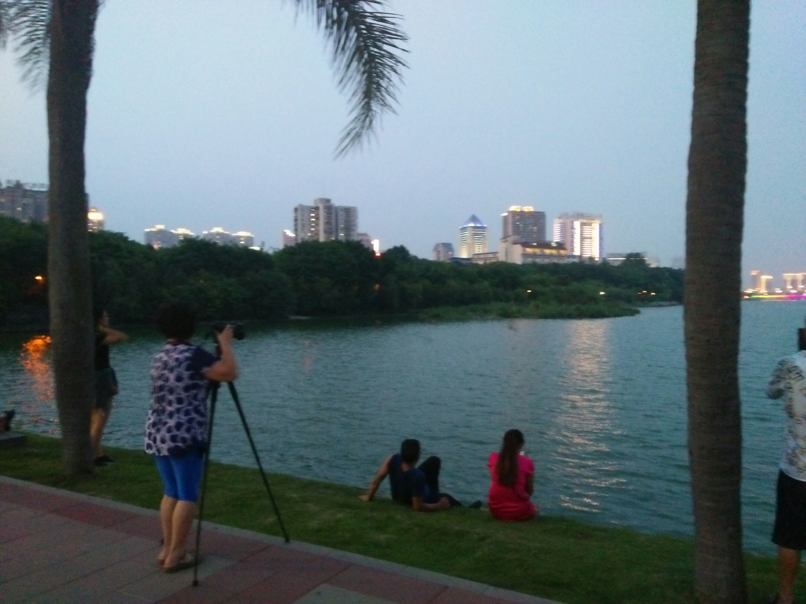南湖公园旅游景点攻略图
