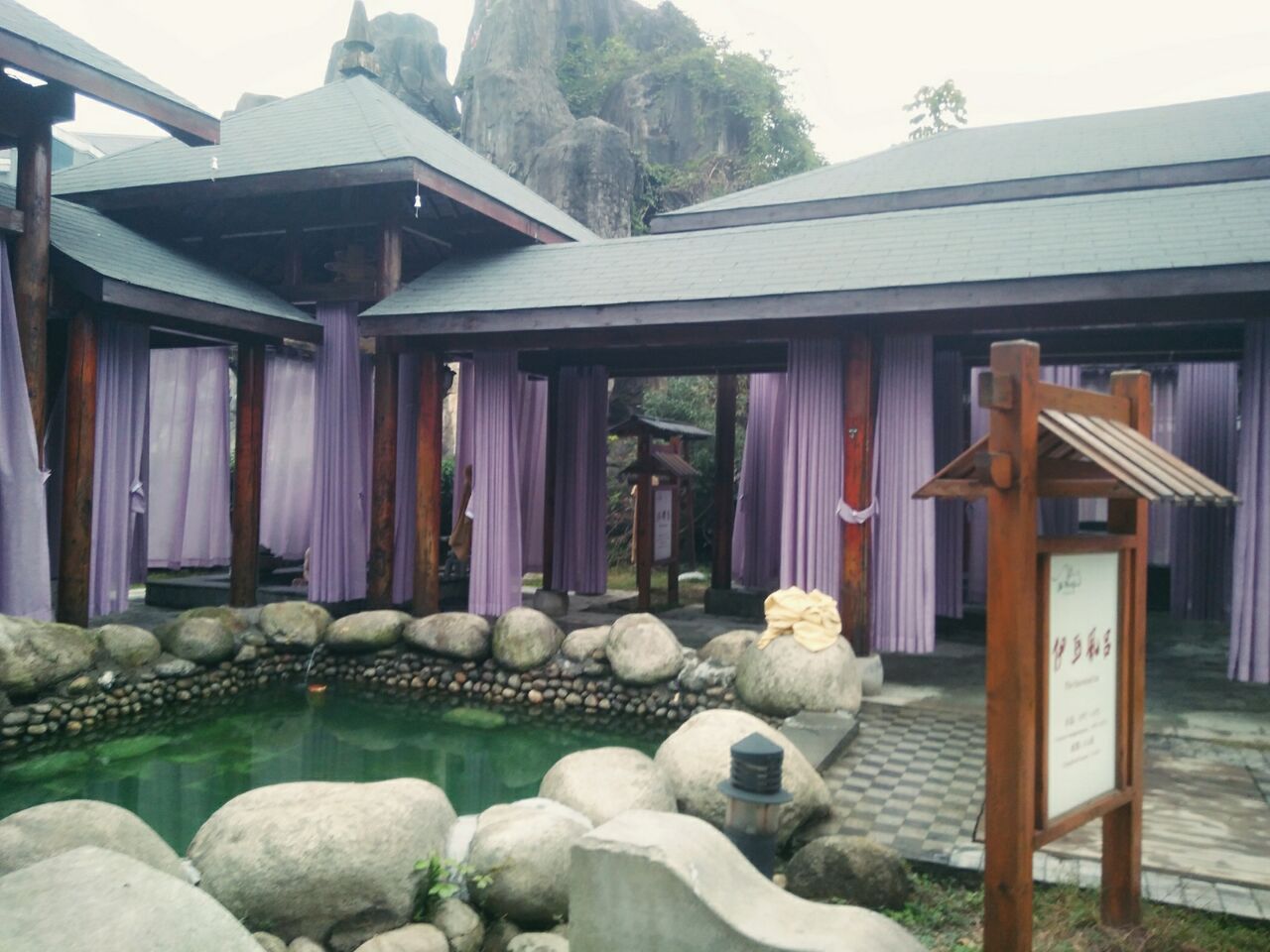 咸宁万豪温泉谷好玩吗,咸宁万豪温泉谷景点怎么样