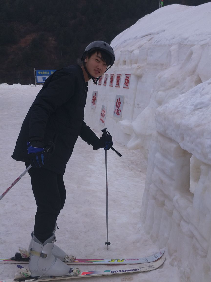 麦积山滑雪场