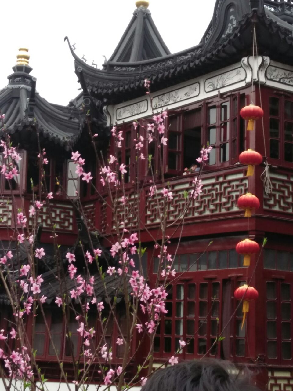 上海豫园,很好玩,房屋都是古建筑