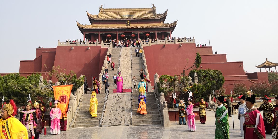 龙亭公园