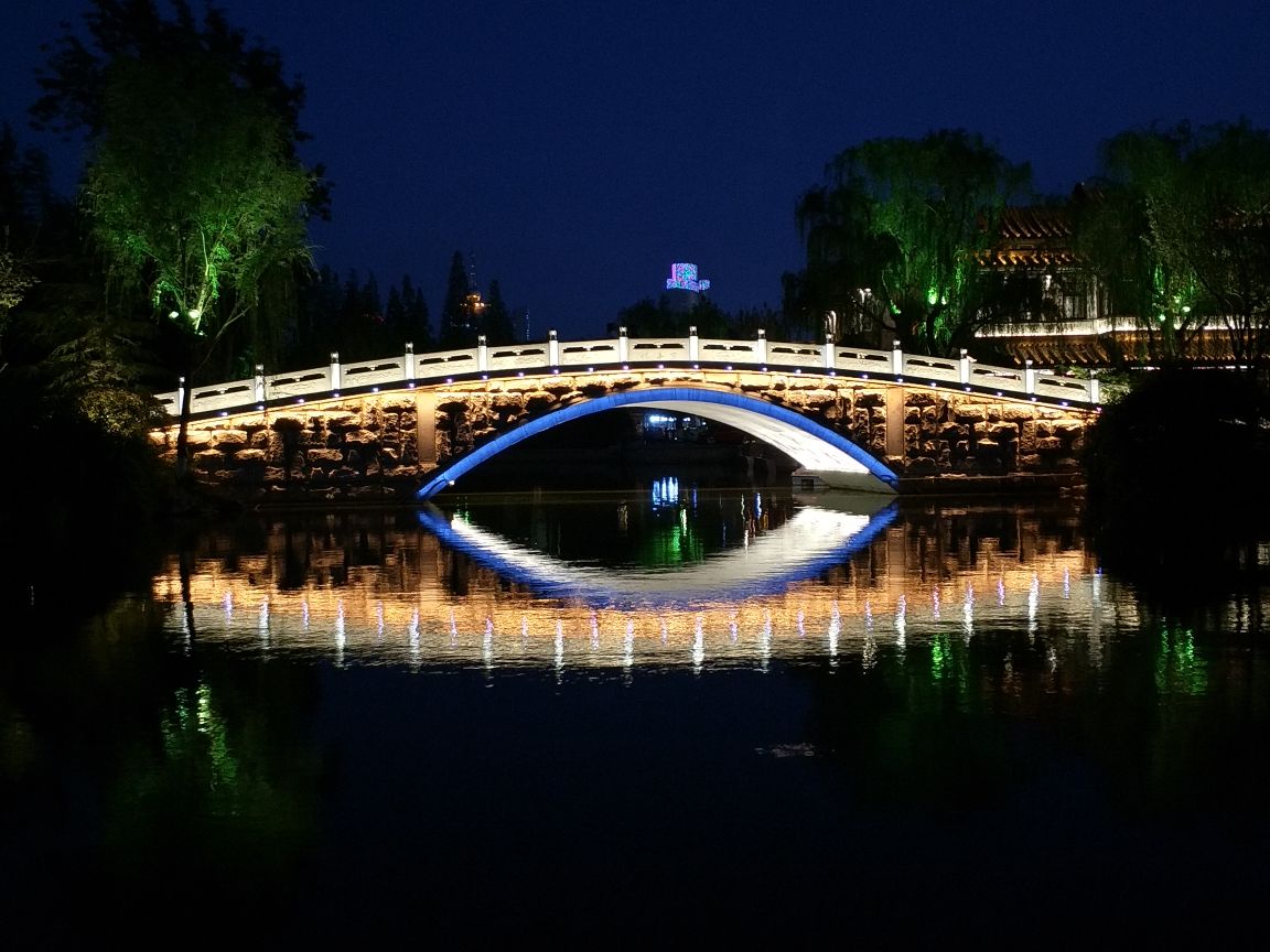 大明湖景区