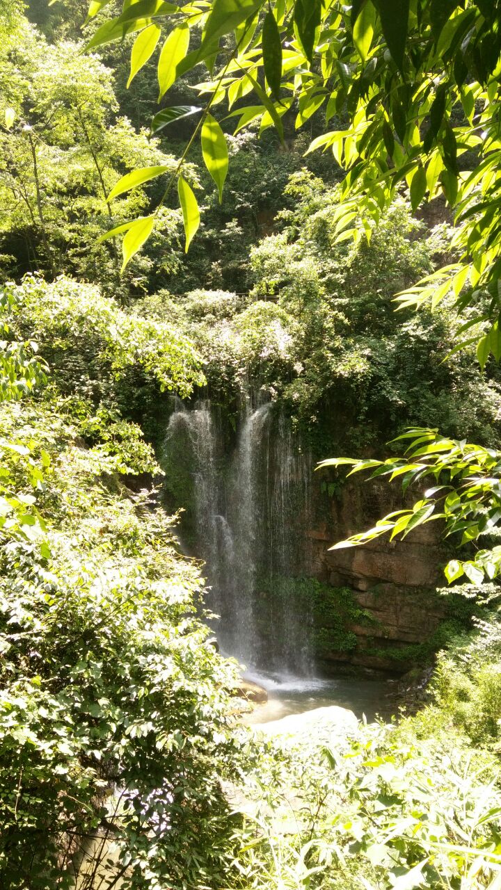 黄连河风景区