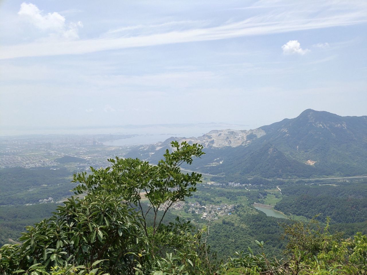 秀峰