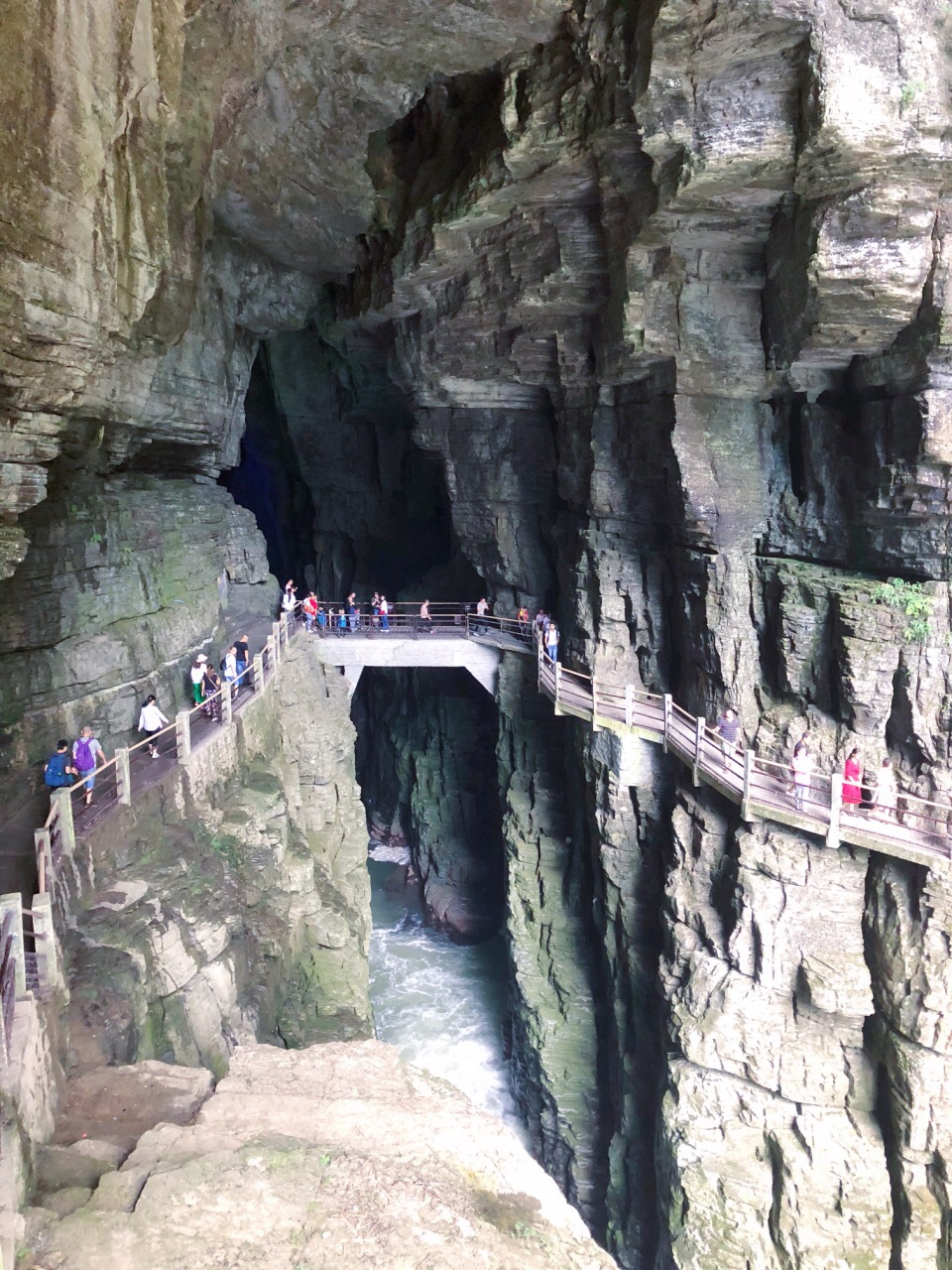 腾龙洞风景区