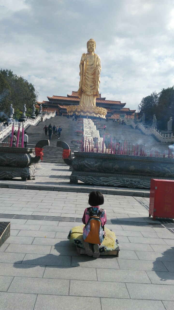 红光山大佛寺