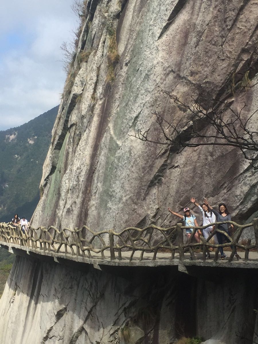 大别山主峰景区白马尖