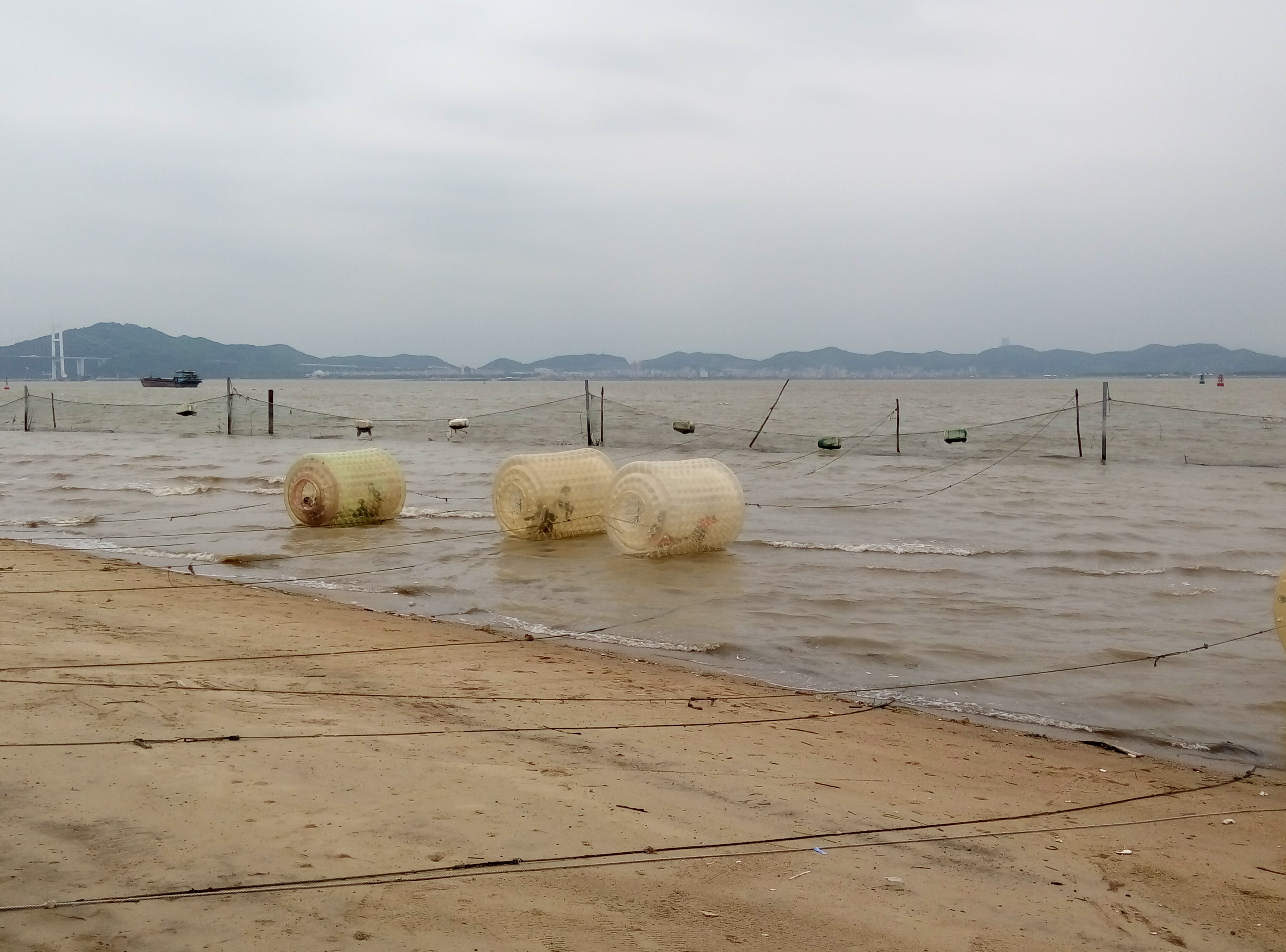 南沙滨海泳场