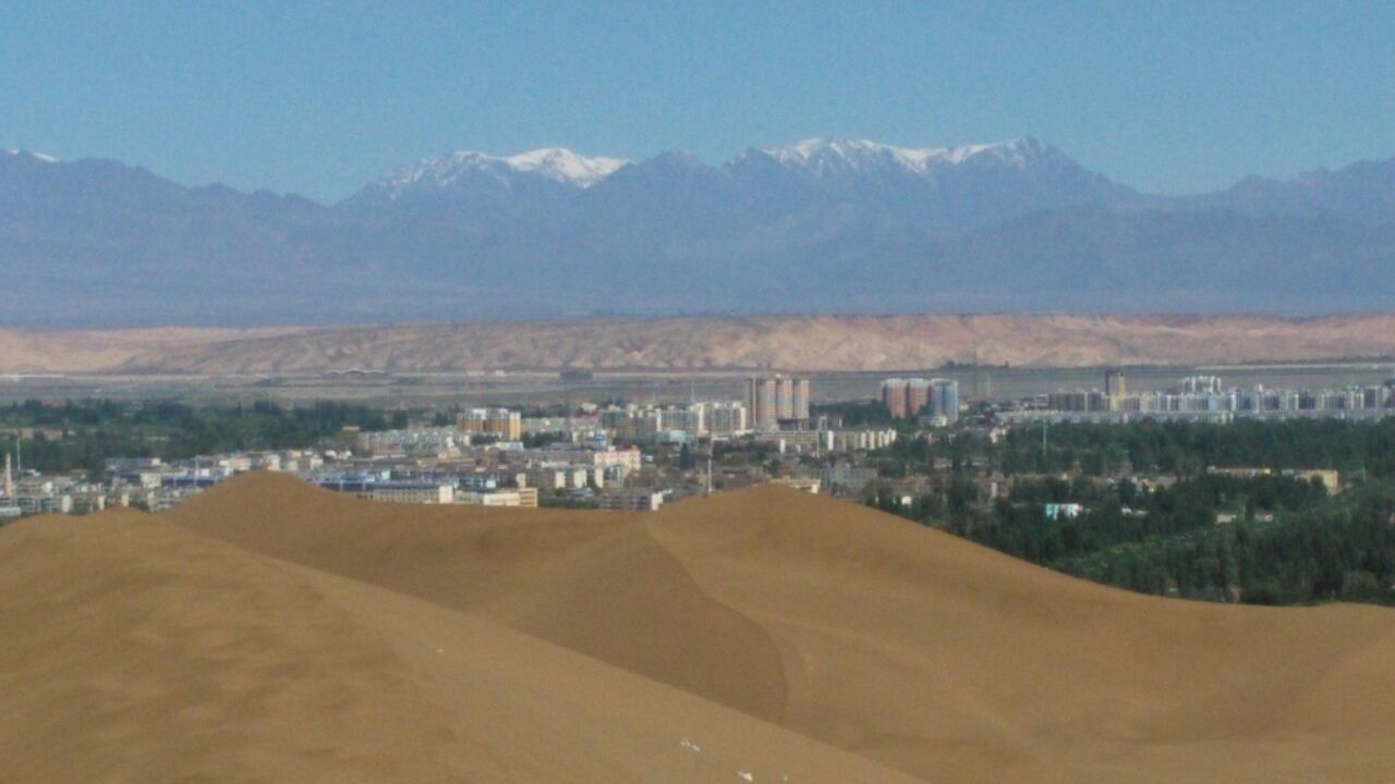 库木塔格沙漠旅游景点攻略图