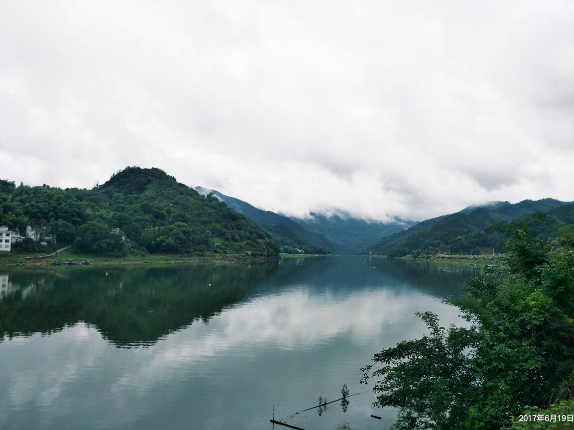 新安江山水画廊旅游景点攻略图