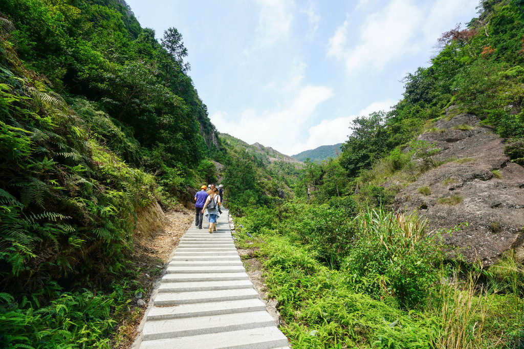 爬山和喝茶:温州雁荡山2日游