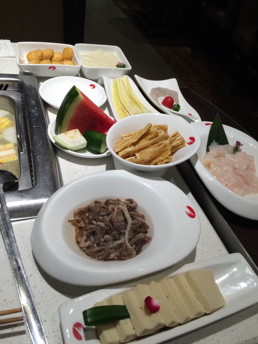 海底捞火锅(百信广场东区店)