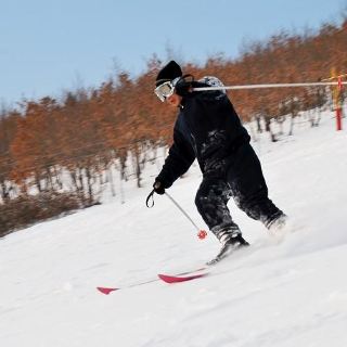 云峰山滑雪场
